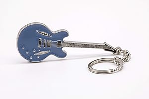 GIFTICUFFS Schlüsselanhänger klassische Rock-Gitarre Gibson 335 Dave Grohl Signature Modell aus massivem Metall