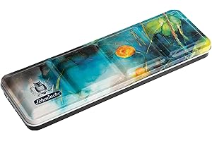 ‎SCHMINCKE Schmincke – Akademie® AQUARELL bedruckter Farbkasten mit dem Siegermotiv des Aquarell-Wettbewerbs, 75825097, 12 halbe Näpfchen, Platz für 12 weitere Näpfchen, Perfekter Einstiegskasten