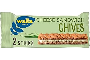Wasa Sandwich Cheese & Chives 37 g I Snack de pain croustillant riche en fibres à base de seigle complet avec une garniture de ciboulette et de fromage 2 bâtonnets chacun, parfait pour les