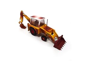 Britains 1:32 Weathered JCB 3C Mark III Collectable Tractor Toy for Farm Set, Tractor Toys Compatible with 1:32 Scale Farm Animals and Toys, Suitable for Collectors & Children from 3 Years