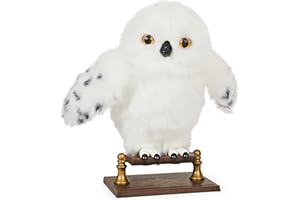 Wizarding World, Enchanting Hedwig Interactive Harry Potter Owl with Over 15 Sounds and Movements and Hogwarts Envelope, Kids Toys for Ages 5 and up