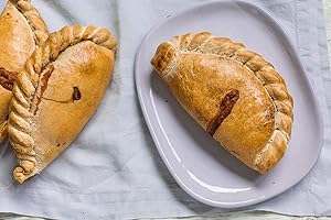 THE CORNISH HAMPER STORE Prima - Country Vegetable Pasties (Vegan) (6 x 300g)
