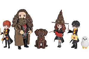 WIZARDING WORLD Spin Master 6062963 Harry Potter - zestaw upominkowy z wieloma figurkami kolekcjonerskimi i akcesoriami, zabawki dla dzieci od 5 lat, artykuł dla fanów