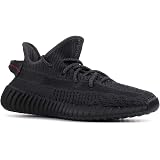 Yeezy bianche, Collezione Primavera 2022 - Stileo.it