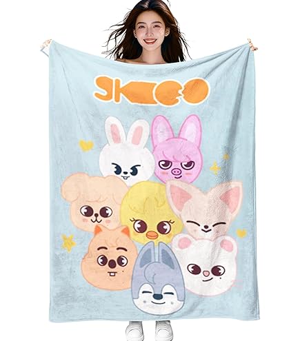 SKZ-oo Plush Cloak With Hood Stray-kids Shawl 'STAY' Bangchan HAN