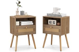 COSTWAY Stolik nocny z rattanu, zestaw 2 szt., szafka nocna z szufladą i otwartą półką, stolik pomocniczy z nogami z litego drewna, komoda nocna w stylu boho, stolik do sypialni, salonu, 40 x 30 x