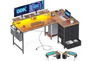 ODK Scrivania Angolare Reversibile, Scrivania da Gaming con LED, Scrivania a L con 4 Cassetti, Tavolo a Forma di L con 2 Porte di Ricarica USB e 2 Prese di Corrente per Ufficio, Marrone, 140x80x84.7cm