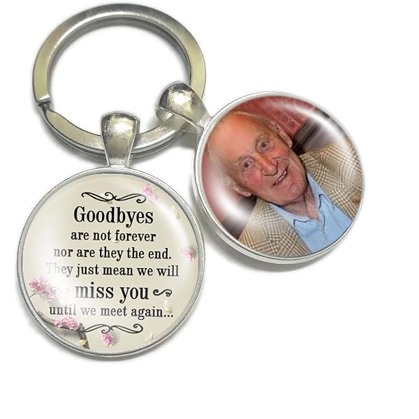 GuteGifts Personalised Memorial Keepsake Engraved Keyring In Loving Memory of Mum Dad Grandad Nanny Grandma Bereavement Remembrance Sympathy Gift Those we love dont go away