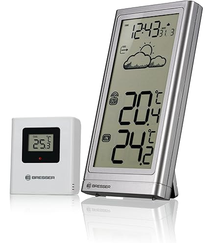 Soundmaster FUR6100SI FM Radio Alarm Clock Instruction Manual