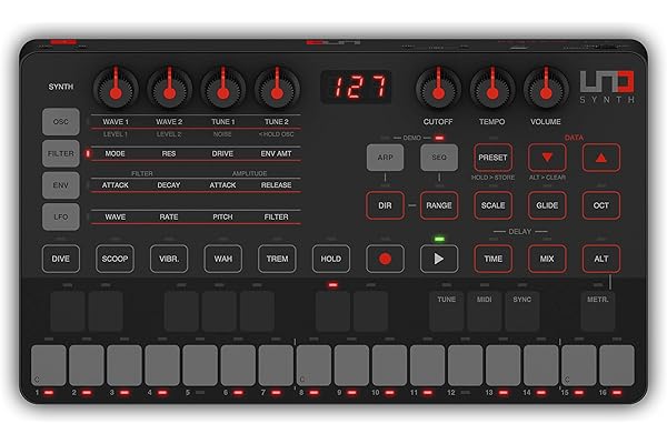 IK Multimedia IP-UNO-SYNTH-IN Synthétiseur Analogique