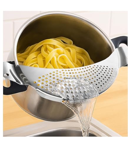 4smile Pastazeef, roestvrij staal, als afgiethulp voor pannen tot 26 cm, platte afdruipzeef, ruimtebesparend, functionele afgiethulp voor pasta, aardappelen, groenten