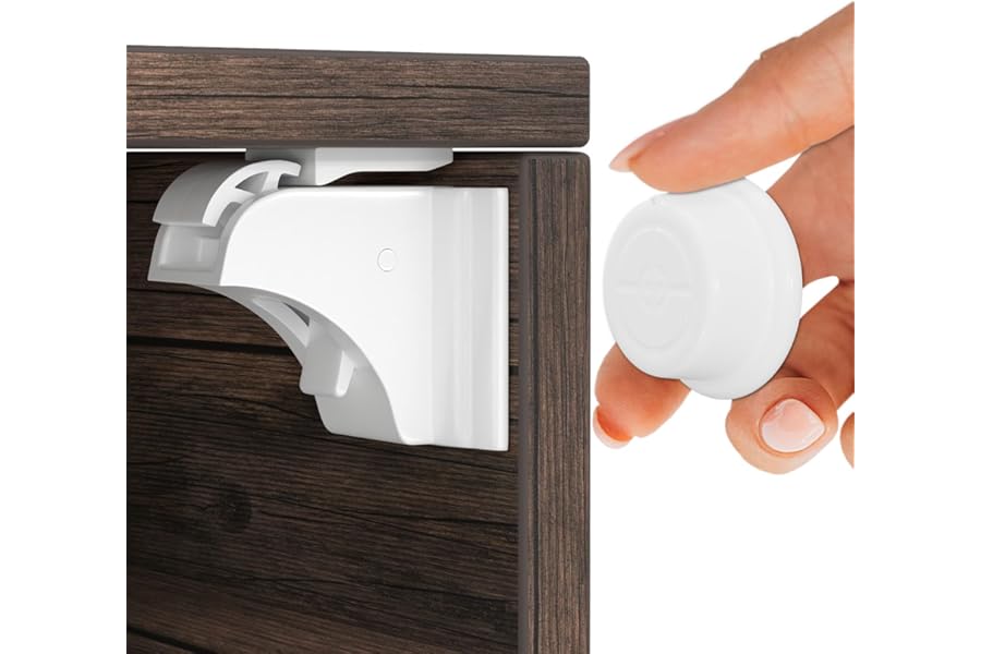 Hoffenbach – 12 Locks & 3 Keys – Magnetic Cupboard Locks – Child Safety Locks for Cabinets, Drawers & Kitchen – Invisible Baby Proofing with Magnet for Doors & Cupboards – White