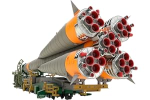 Good Smile Company Soyuz Rocket & Transport Train Plastic Model Kit 1/150 32 cm