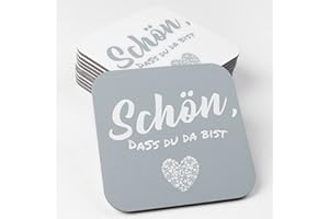 ‎FLYERALARM Schön DASS Du da bist Bierdeckel aus Pappe I Eckige Tischdeko Grau (50 Stück) Deko aus umweltfreundlicher Holzschliffpappe (9,3cm x 9,3cm)
