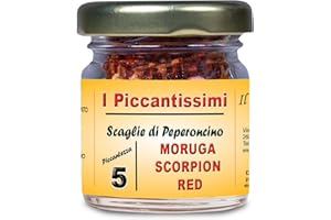 I Piccantissimi - M. SCORPION RED peperoncino piccantissimo in vasetto da (13 gr) - Scaglie di Peperoncino a lunga conservazione - peperoncino SCORPION coltivato con rispetto in Italia (1.400.000 SHU)
