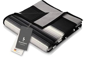 ‎BIEDERLACK biederlack Wohndecke Covered in Black I Kuscheldecke aus Baumwoll-Mischgewebe I schwarz-weiß gestreifte Sofa-Decke in 150x200 cm I nachhaltig produziert I Made in Germany