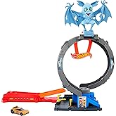Hot Wheels Bat D&ouml;ng&uuml; Saldırı Oyun Seti Hot Wheels Bat D&ouml;ng&uuml; Saldırı Oyun Seti ve 1:64 &ouml;l&ccedil;ekli oyuncak araba HTN78