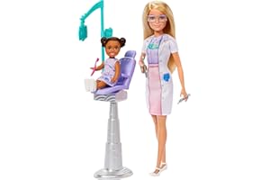 Barbie Dentista Muñeca, muñeca de moda rubia con vestido azul y bata de médico, 1 muñeca de niña, mobiliario médico y accesorios, JCR74