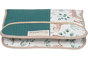 ULLENBOOM ® Windeltasche für unterwegs Madagaskar (Made in EU) - Wickeltasche für bis zu 3 Windeln, Feuchttücher & weiteres Zubehör, Windeletui mit Reißverschluss & Gummiband, klein & lässig