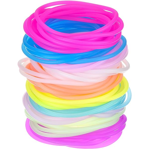 AFCJLTO Lot de 30 bracelets en silicone années 80, colorés et lumineux, anti-stress, parfait pour Halloween, Noël, soirée disco adultes et enfants,Disponible en 10 couleurs