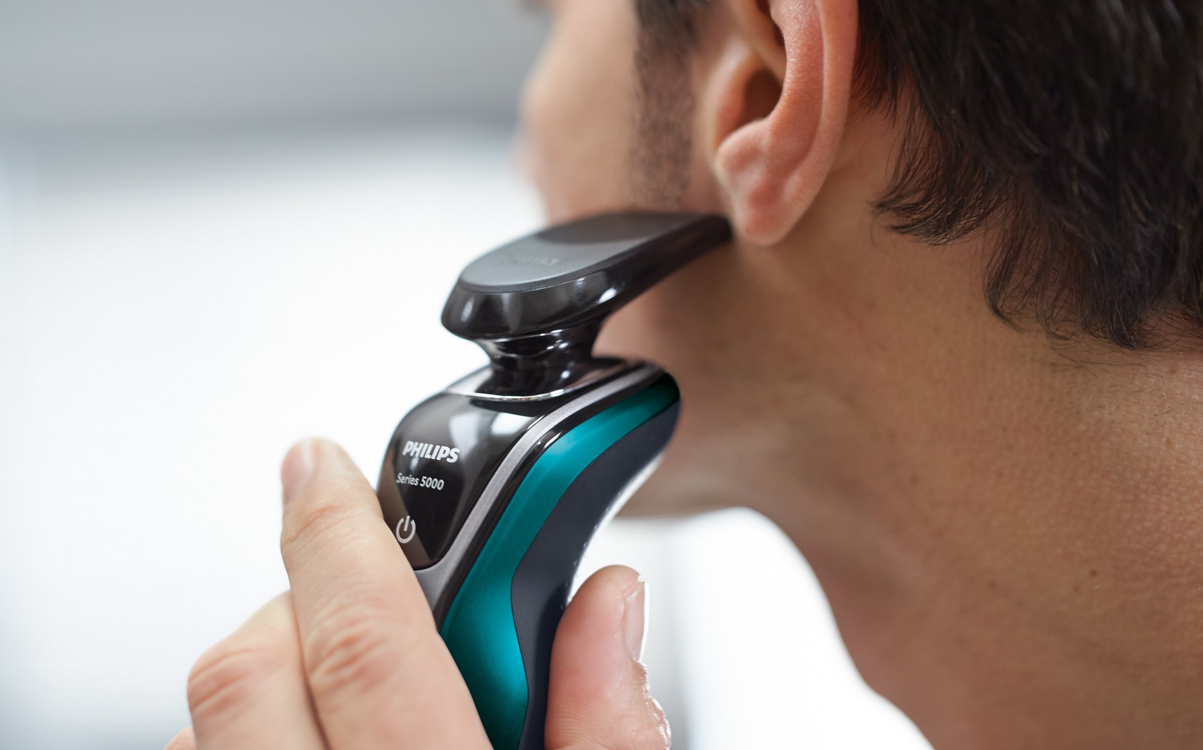 Philips Series 5000 AquaTouch S5550/44 Rasoir pour peau sèche ou humide