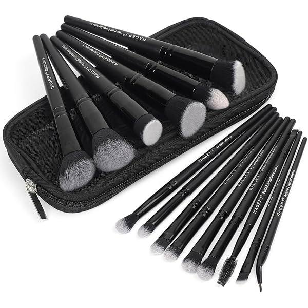 SHELWIN Make-up-Pinsel-Set, 7-teilig In Ledertasche – Foundation-, Lidschatten-, Puderpinsel & Mehr