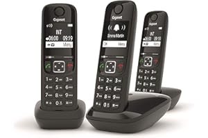 Gigaset AS690 Trio Téléphone sans Fil : Trois Portables pour appels internes et externes en parallèle, Mains Libres Haute qualité, Clavier éclairé et Grand écran, Noir (Produit d'import Italie)