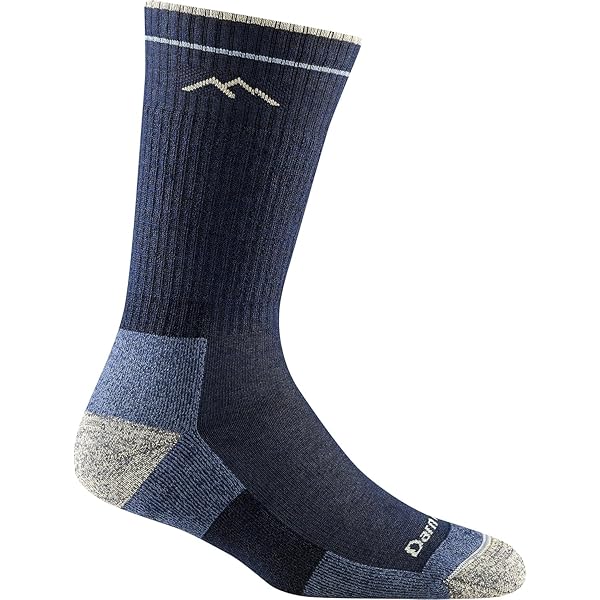 Smartwool vs Darn Tough Review - Which is the Better Hiking Sock in 2026