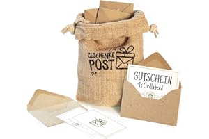 ‎CHROMA PRODUCTS Geschenkepost Postsack mit 12 Briefumschlägen für Geldgeschenk oder Gutscheine, ein Beutel bedruckt aus Jute, 12 Umschläge aus Kraftpapier, Selbstklebend, inkl. 12 Kärtchen