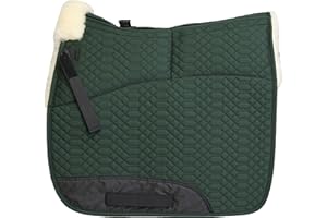 Engel Reitsport | SCHABRA1AP-D-GRU-MED | Schabracke | Aufpolster Korrektur | Steppstoff | Lammfell im Sattelbereich | Half Lined |Fellkranz vorne | Dressur | Stoff grün Fell med.