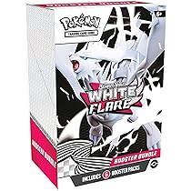Coffret Collection Illustration Unys Victini EV10.5 Foudre Noire - Flamme Blanche FR - World of TCG Coffret Collection Illustration Unys Victini EV10.5 Foudre Noire - Flamme Blanche FR - World of TCG
