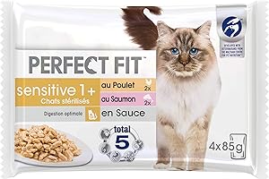 Perfect Fit Sensitive 1+ – Sachets fraîcheur pour chat adulte stérilisé – Répond à des besoins spécifiques d'un chat stérilisé – Riche en Poulet et Saumon – 52 sachets de 85g