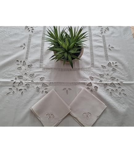 Grande Nappe En Pur Lin écru Avec Broderie Main Cantu Et 24 Serviettes – Bellora, 12 Places