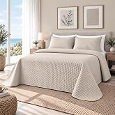 SOMNI HOME Bouti Bedspread Bed 135/140/150, 240 x 260 cm, Sand Colour, Lightweight Quilted Microfibre, Soft and Breathable Be