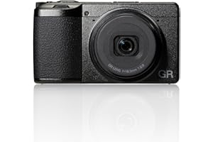 ‎RICOH Ricoh GR IV Premium Kompaktowy aparat cyfrowy [Ogniskowa 28 mm] [Matryca CMOS o rozdzielczości 25,7 MP i rozmiarze APS-C] [Szybki start ~ 0,6 s] [Szybki autofokus] [ISO 204800] [Najlepszy aparat do zd