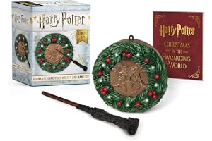 Harry Potter: Hogwarts Christmas Wreath and Wand Set: Lights Up!