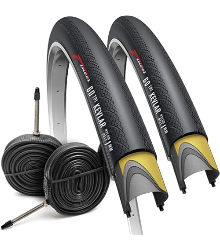HUTCHINSON CHALLENGER RACE ZWART 700x30