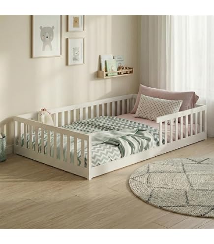 Letto A Pavimento Montessori Per Bambini, In Legno, 120 X 200 Cm, Con Barriera Sicurezza E Rete A Doghe, Bianco