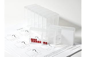 KARTENSPIELERBOX Birsppy Grundschule Plus - 8 x Schüttelboxen mit Steg und 85 Holzperlen (zufällige Farbauswahl) mit Übungsaufgaben - Zahlen zerlegen - Lehrhilfe