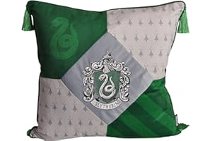 ‎ELBENWALD Elbenwald Harry Potter Kissen mit Quasten im Slytherin Design mit gesticktem Wappenpatch in den Hausfarben grün Silber 48 x 48 cm