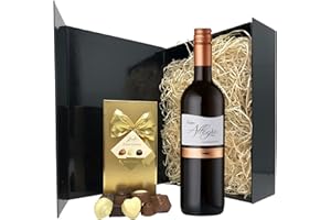 SPARKLING DIRECT Wine Gift Set For Women & Men Who Love a Bottle of Red Wine and Chocolate | Birthday Hamper For Him, Her or Couples - Best Friends & Red Wine Lovers UK