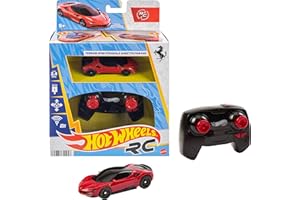 ​Hot Wheels RC Ferrari - SF90 Stradale Assetto Fiorano, macchina radiocomandata in scala 1:64, pulsante propulsore per aumentare la velocità incluso, giocattolo per bambini, 5+ anni, JGD09