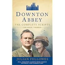 DOWNTON ABBEY: SERIES 1 SCRIPTS (OFFICIAL): An essential companion