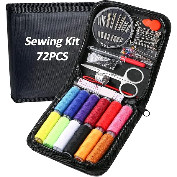 3 Stück Herzförmige Mini-Nähsets - Kompakte Reise-Nähkästchen Mit Werkzeugen