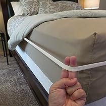 The Rubber Hugger The Bed Sheet Holder Band New Approach For Keeping Your Sheets On Your Mattress No Sheet Straps Sheet Clips Grippers Or Fasteners Medium For Queen White