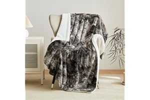 ‎WAJADE Wajade Kunstfelldecke – Sherpa Schafdecke – Comfort Luxuriöse Flauschige Kuscheldecke – weiche Decke für Couch und Bett – 130 x 160 cm –Grau