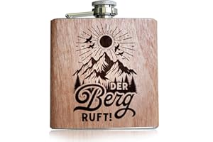 PIXELSTUDIO Der Berg ruft Flachmann Holz mit Gravur. Geschenk Ski fahren Flachmann Wandern Accessoires für Gipfelstürmer