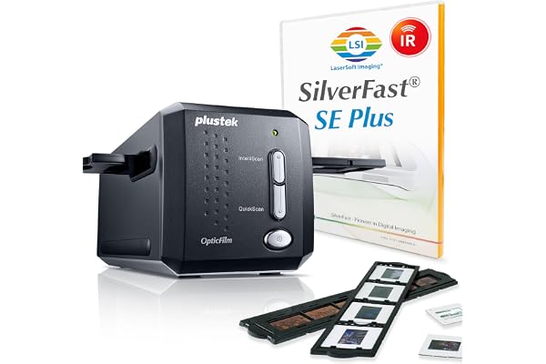Plustek OpticFilm 8200i SE , Scanner de films et diapositives 35mm. 7200 dpi | Dépoussiérage/rayures par infrarouge intégré. Offre groupée Silverfast SE Plus 8