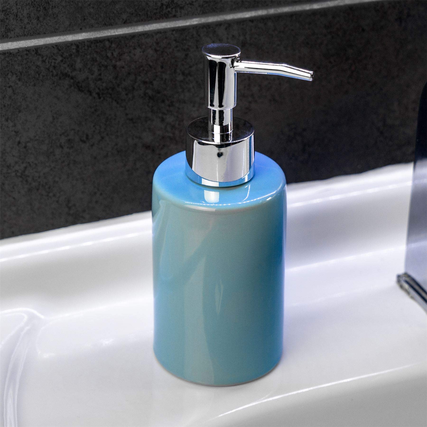 Port-Housewares-3-pices-en-cramique-Salle-de-Bains-Accessory-Set-Distributeur-de-SavonPlatTumbler-Bleu