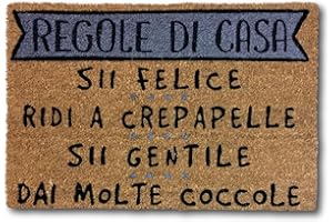 KOKO DOORMATS Zerbino Ingresso casa. 60x40x1.5 cm, Tappeto Divertenti in Fibra di Cocco e Base Antiscivolo da PVC, 40x60x1.5 cm. (Regole di Casa)